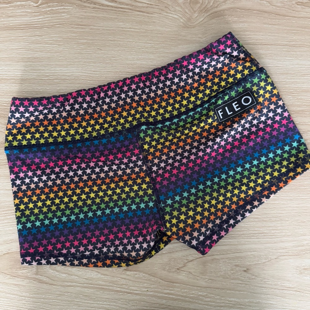 Fleo Medium Sherbert Mini Rainbow Stars High Waist Black 2.5” Shorts - Picture 3 of 7